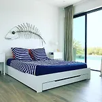 Exceptional Villa Quelfes