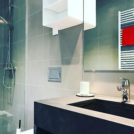 Exceptional * Quelfes