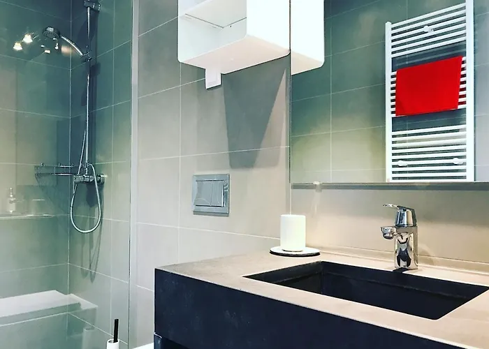 Exceptional * Quelfes